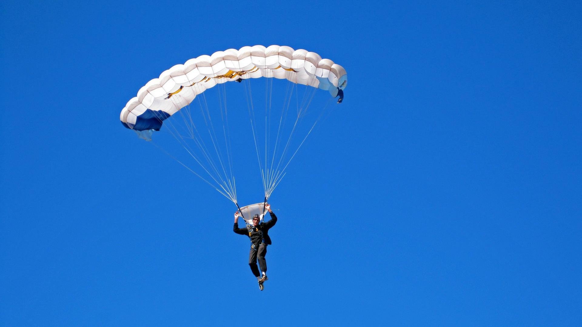 国际游泳联盟加强反兴奋剂措施，中国游泳集体兴奋剂